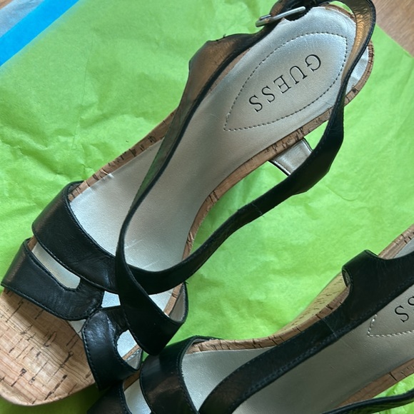 Guess wedge heels in black leather size 10 brand new never worn - Picture 7 of 12